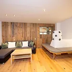 Apartamento A Casa Bernstein *