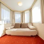 A Casa Bernstein Διαμέρισμα Ζόλντεν
