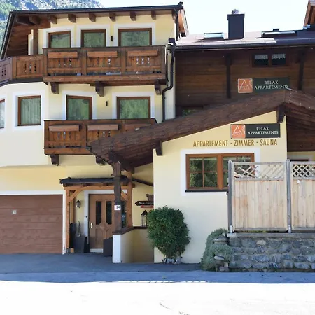 A Casa Bernstein Apartman