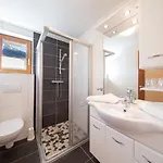 A Casa Bernstein Apartment