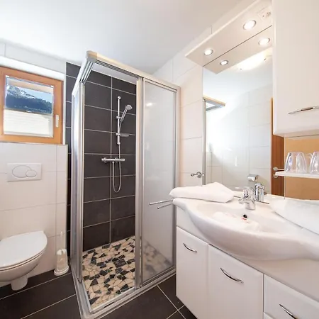 A Casa Bernstein Apartman